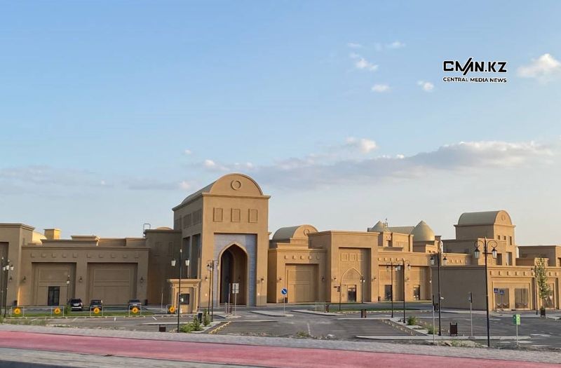 Тоқаев Түркістанның ерекше мәртебесі туралы заңға қол қойды