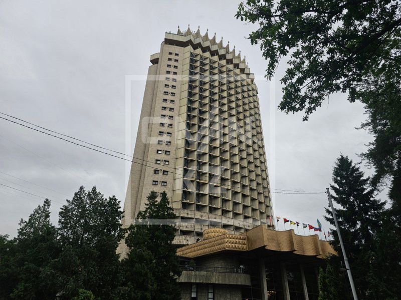 Грозы, туман и пожароопасность: погода 12 сентября