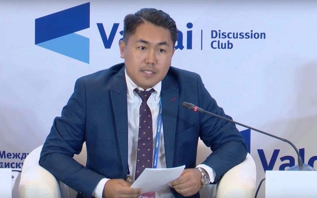 Олжас Байдильдинов