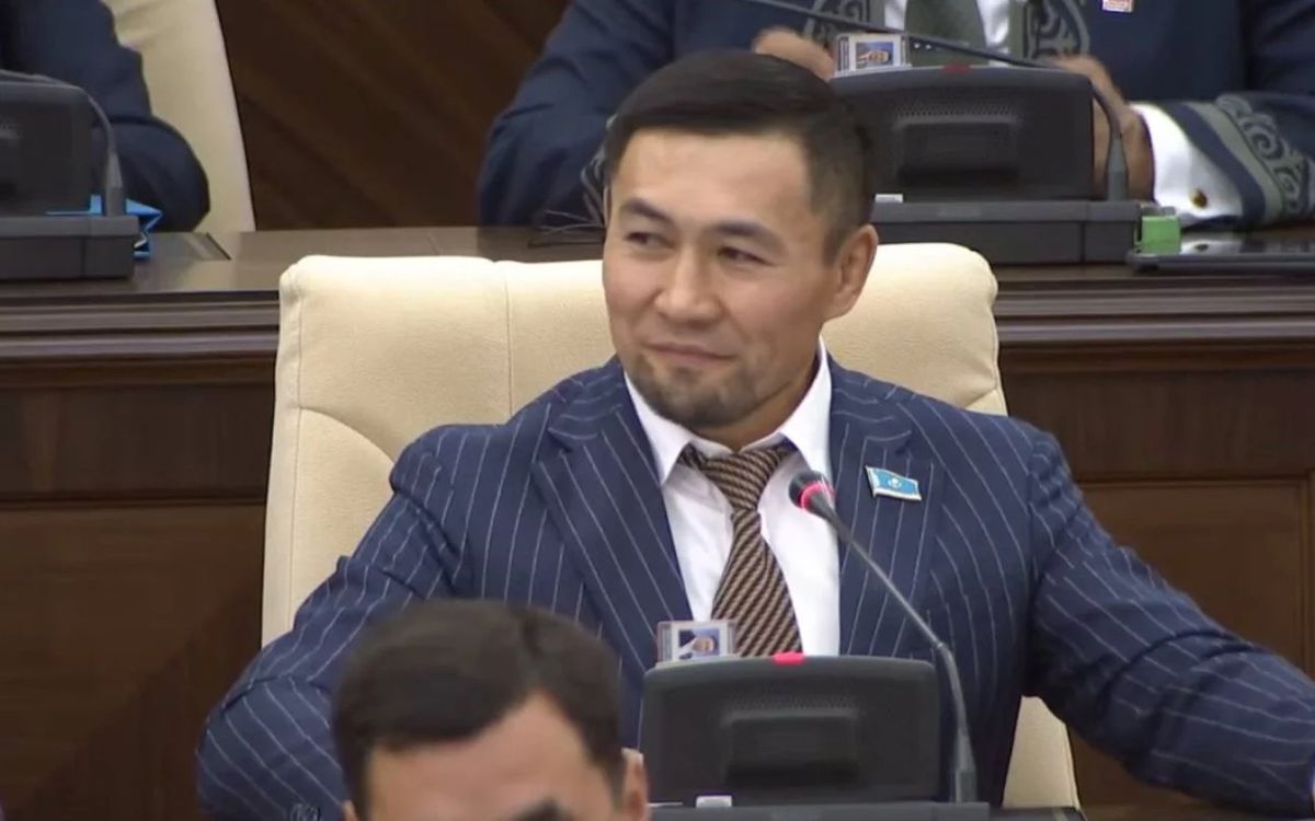 Ардак Назаров