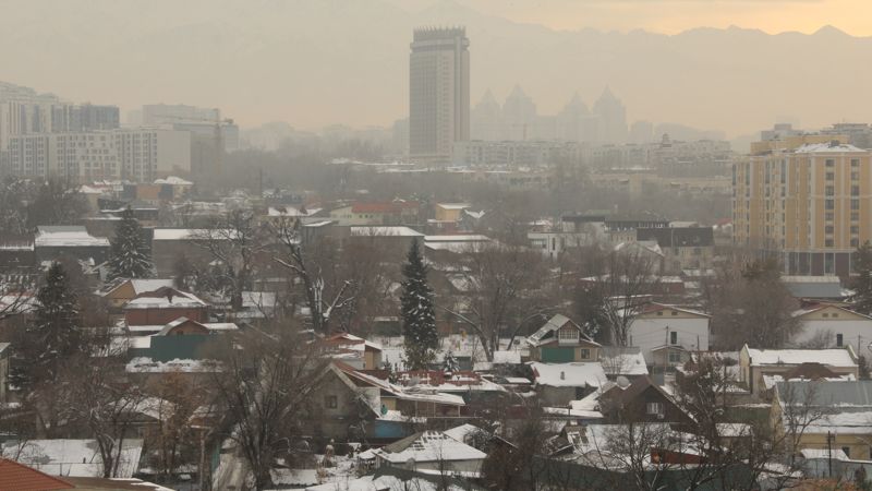 Снижение выхлопов и бездымные зоны: новые экоправила приняли в Алматы 