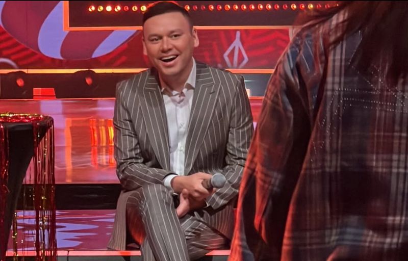 Сын Нагимы Ескалиевой резко высказался в защиту семейных традиций