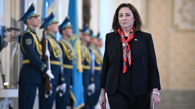 Посол США в Казахстане официально вступила в должность