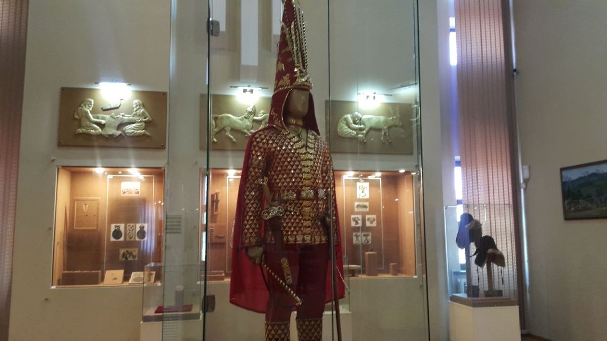 Золотой человек