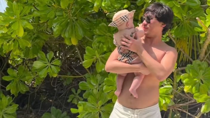 Неужели признал семью: Кайрат Нуртас растрогал сеть видео с дочерью
