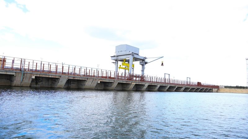 Передать ГЭС Казахстана частникам предложил Токаев