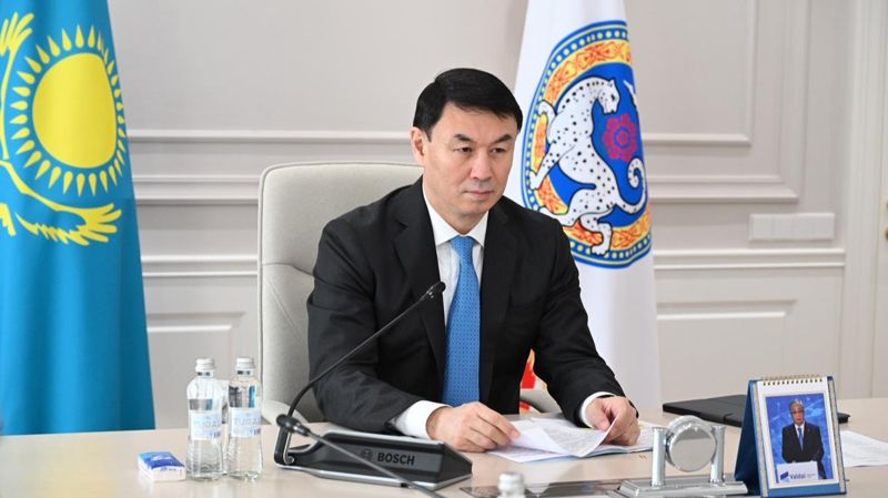 В Алматы обсудили конституционную реформу с активом города