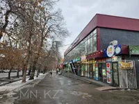 Хотели продать конфискованное имущество ОПГ Коспаева: в Алматы вынесли приговор 