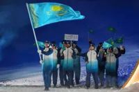 Огонь Олимпийских игр зажгли на церемонии открытия в Италии