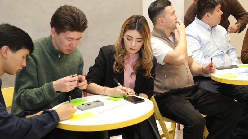 Алматинская молодежь поддержала проект новой Конституции