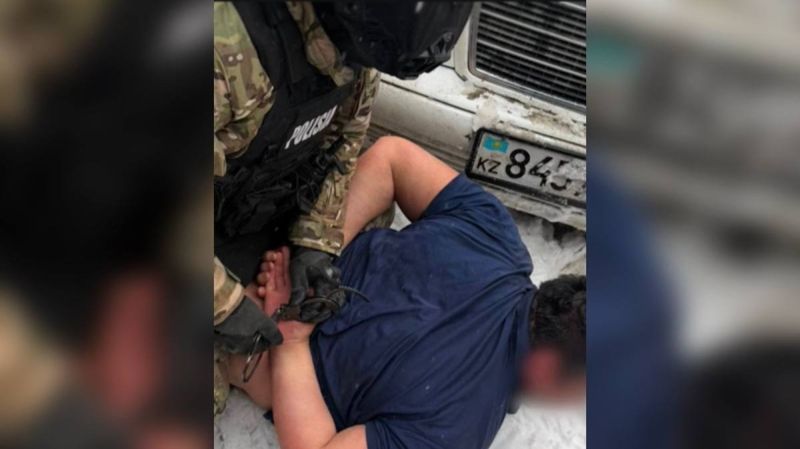 Полиция раскрыла кражи, совершенные во время спасения человека в Алматы