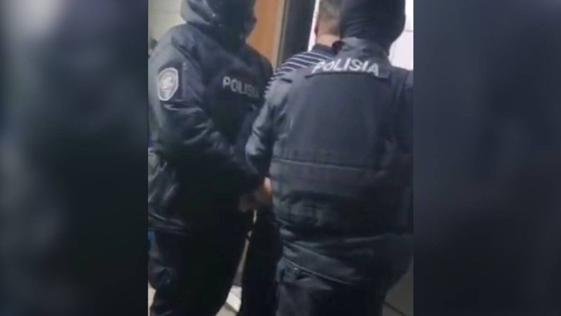 Бросился с ножом на приятеля: агрессивного алматинца задержали бойцы СОБР