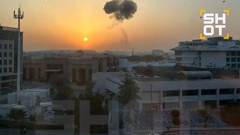 Иранский беспилотник рухнул на территории Международного аэропорта в Дубае