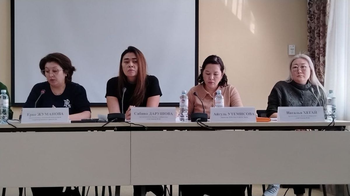 Keden, противники, пресс-конференци