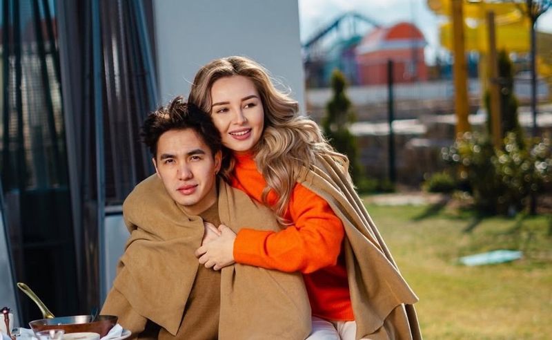 Жанабыловы на скамье подсудимых: в Астане началось слушание