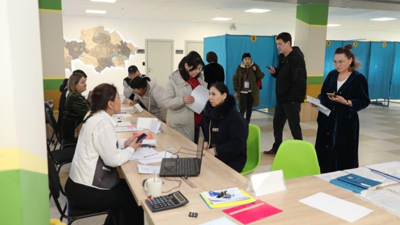 Первые протоколы: подсчёт голосов начался в Алматы