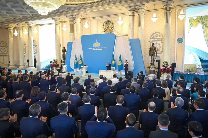 В парламент внесут пять новых конституционных законов