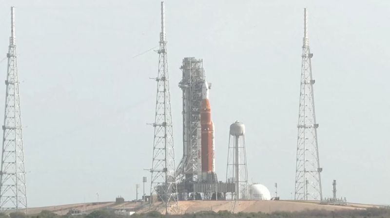 “Земля в иллюминаторе” – в NASA начали обратный отсчёт до полёта на Луну