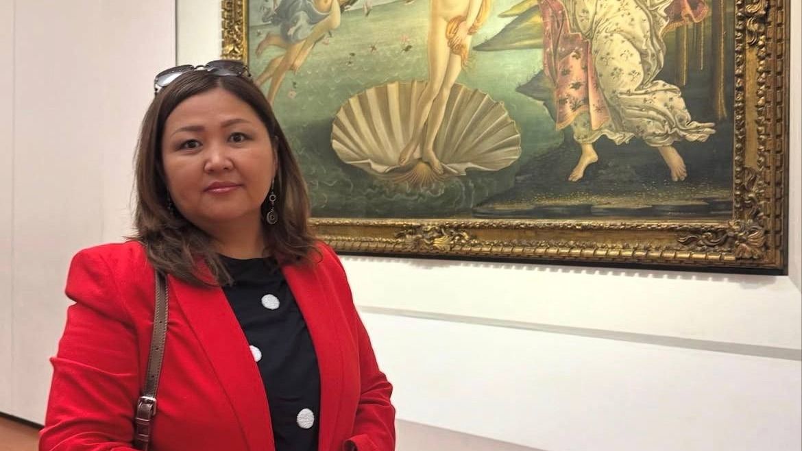 Баян Хасанова