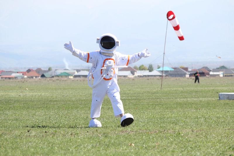 Космонавт, фейк 