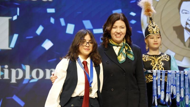 Мечта стала реальностью: школьница из Турции завоевала "золото" и впервые увидела Казахстан