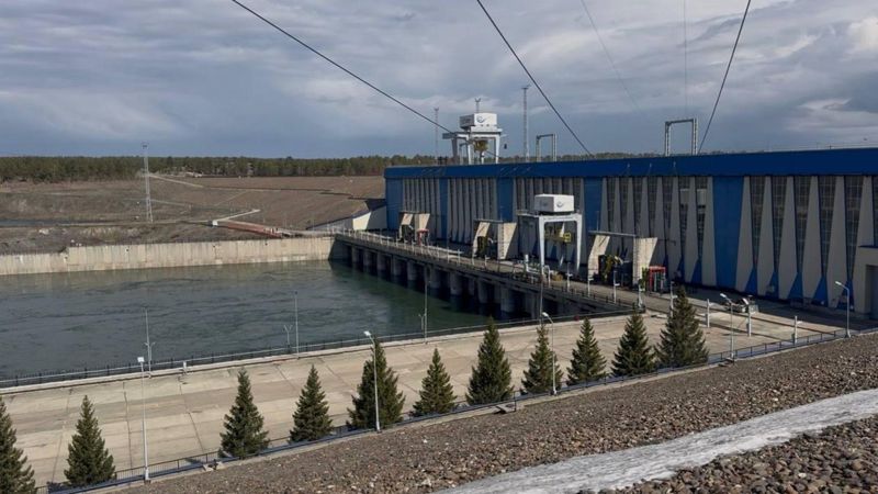 Более 6,4 млрд кубометров воды сбросили из Шульбинского водохранилища
