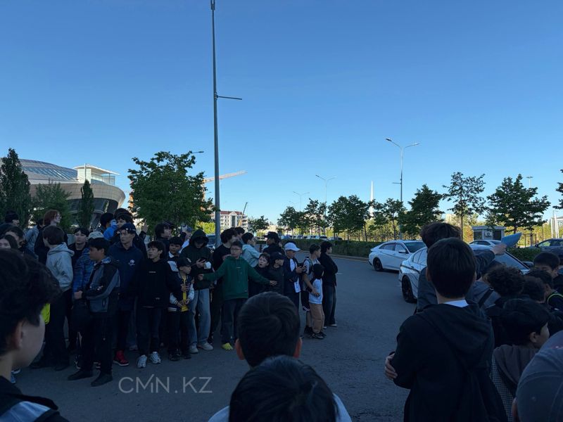 Лучшие команды мира по Counter-Strike 2 приехали на турнир в Астану