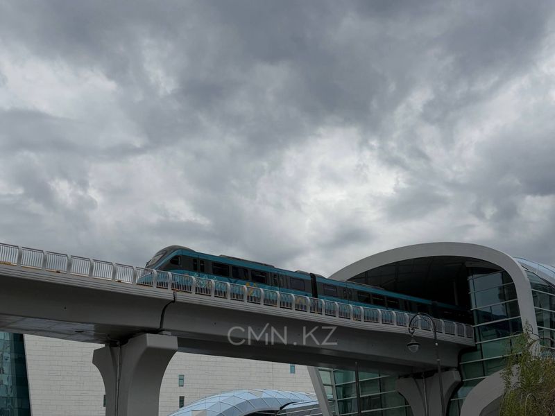 Поезда без машинистов, Face ID и виды Астаны: каким увидел LRT журналист CMN.KZ