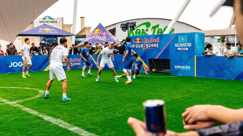 "Сураншы-Батыр" представит Казахстан на мировом финале в Канаде Red Bull Four 2 Score