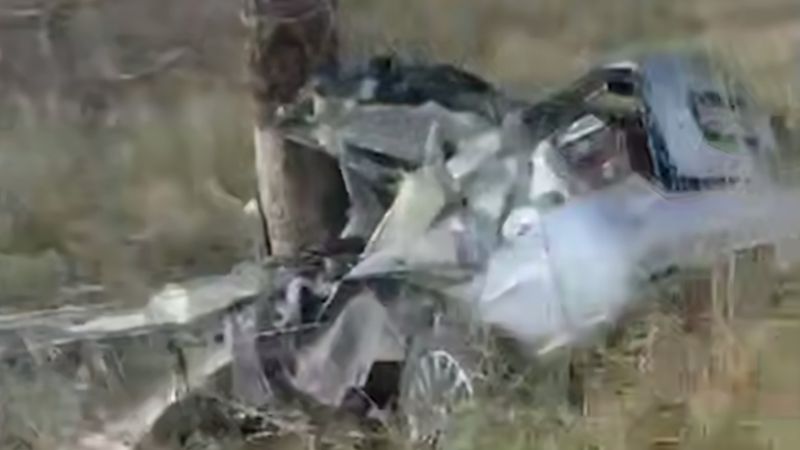 Volkswagen разорвало пополам: пять девочек из одной семьи погибли в ДТП