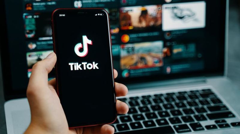 Бизнес через TikTok: как платформа влияет на предпринимательство в Казахстане
