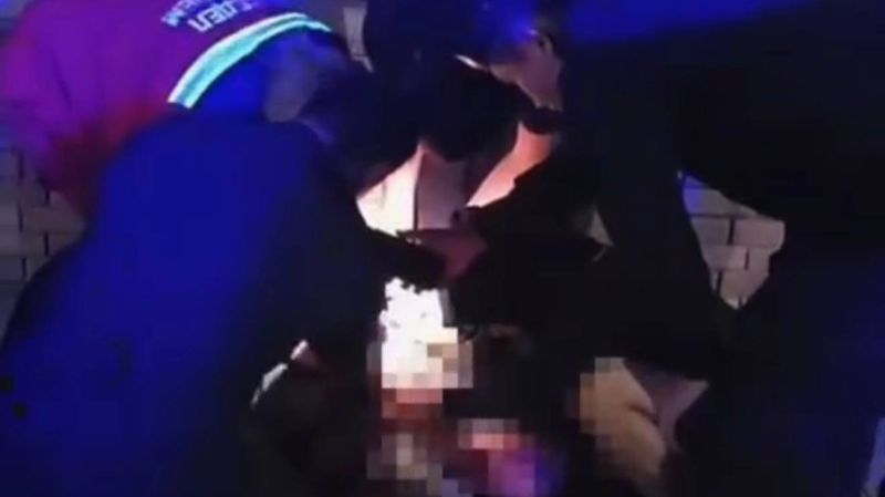 Боец СОБР спас человека на Алаколе