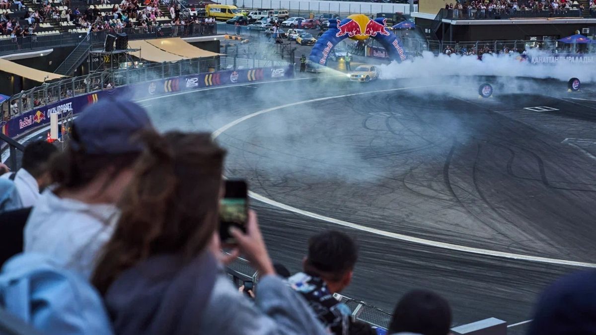 Red Bull Car Park Drift